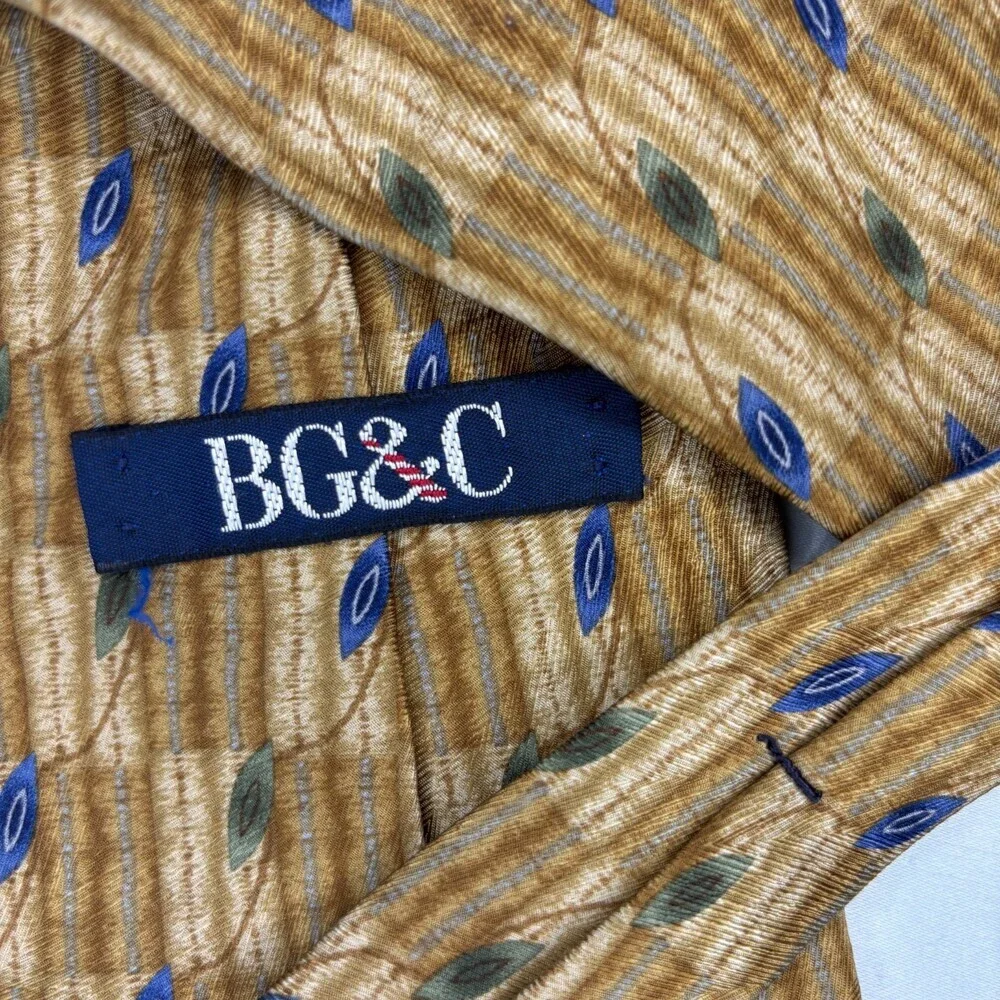 BG&C 100% Silk Hand Sewn Mens Tie Gold Blue Geometric Classic Made in USA